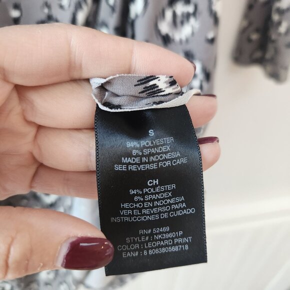 Norma Kamali Grey Leopard Print Faux Wrap Dress Cocktail Career Women's S - Picture 6 of 7